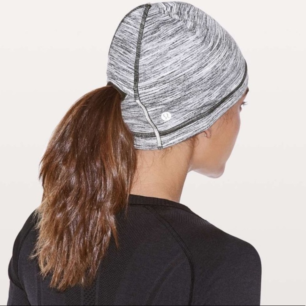 LAST 1 🎀LULULEMON RUN IT OUT TOQUE BNWT - Picture 15 of 15